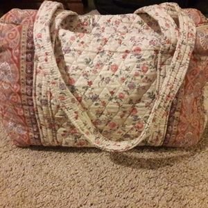 Vera Bradley in Cream Pattern